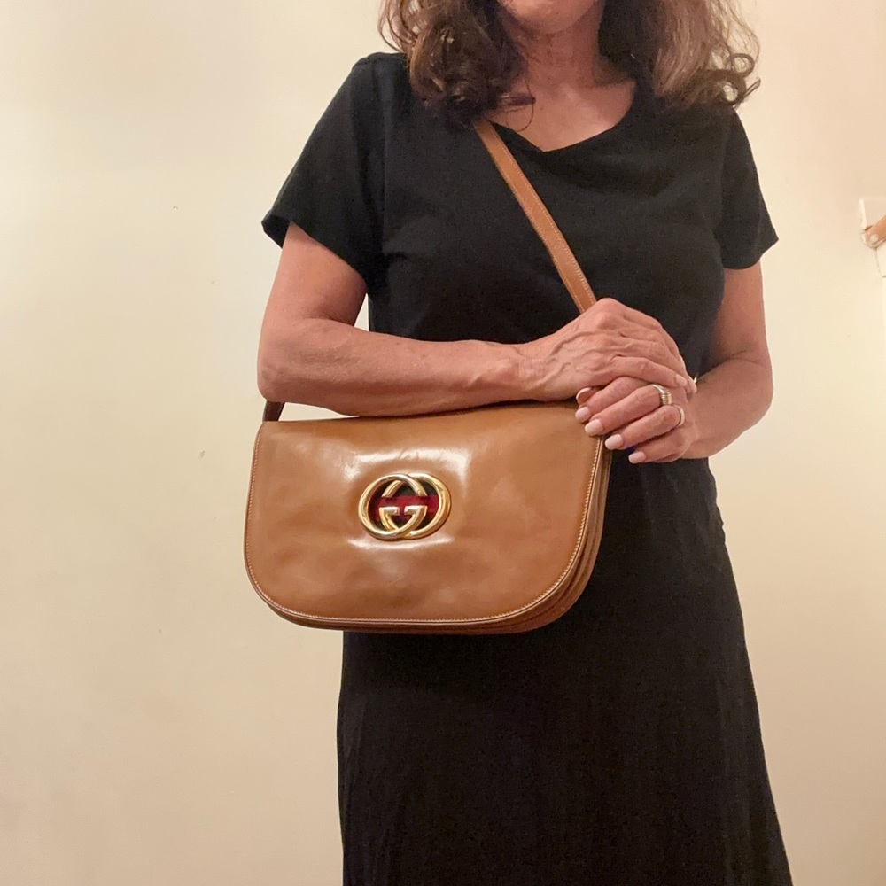 Vintage Gucci leather shoulder bag